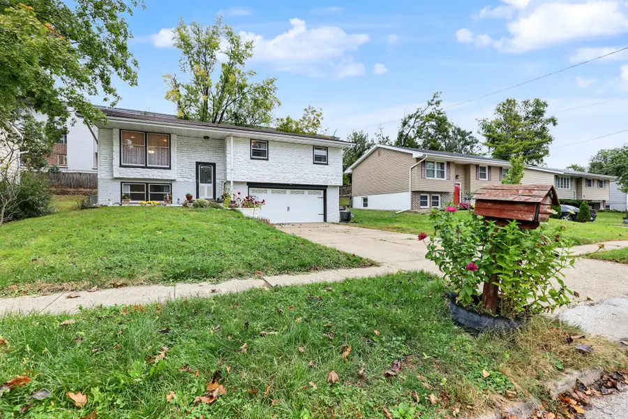 6417 Lincoln Avenue, Windsor Heights, IA 50324 - #2