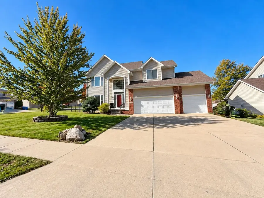 5452 SE 29th Street, Des Moines, IA 50320 - #2