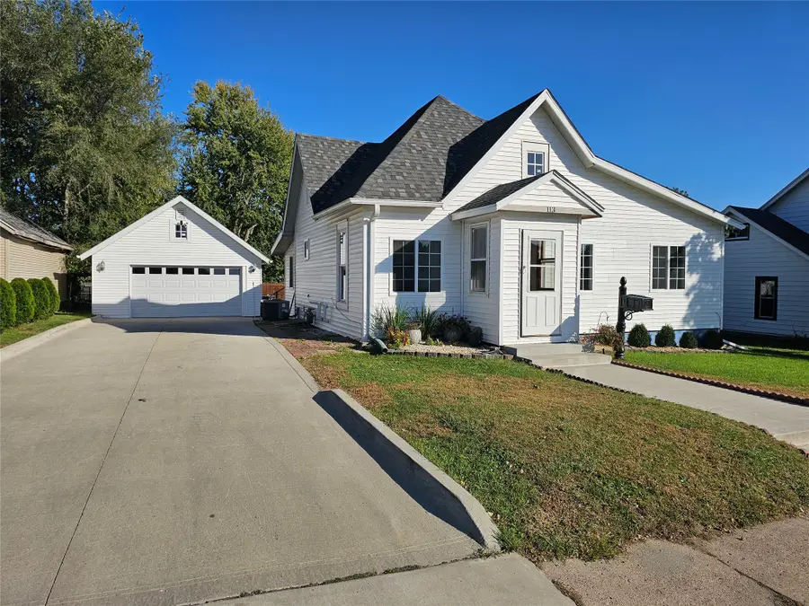 113 N 15th Street, Marshalltown, IA 50158 - #2