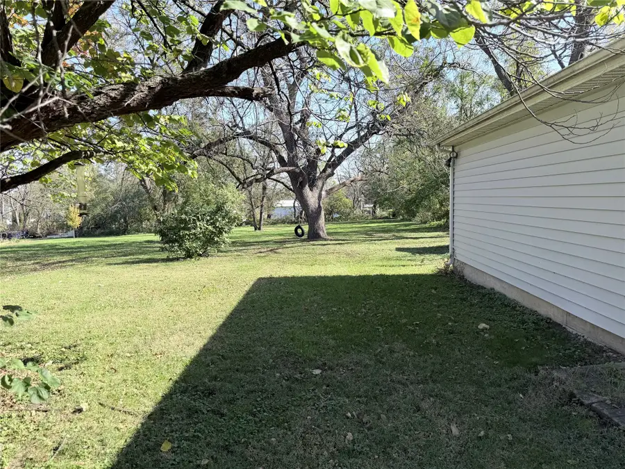 4115 E 28th Street, Des Moines, IA 50317 - #2