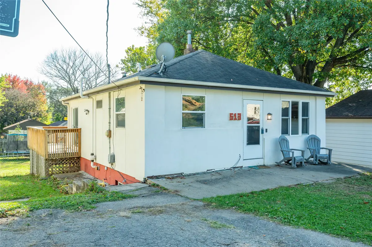 513 E Broad Street, Des Moines, IA 50315 - #1