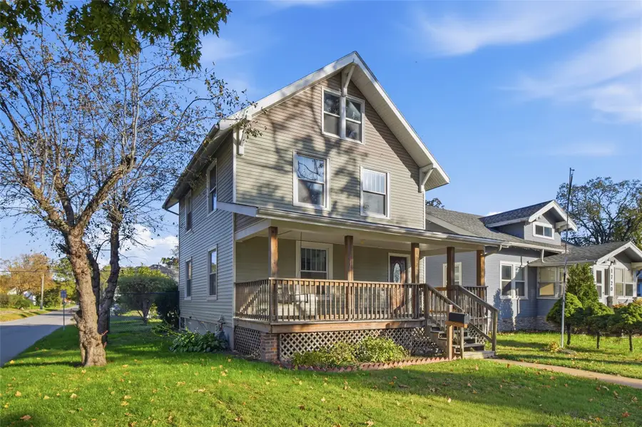 1722 W 2nd Street, Perry, IA 50220 - #2
