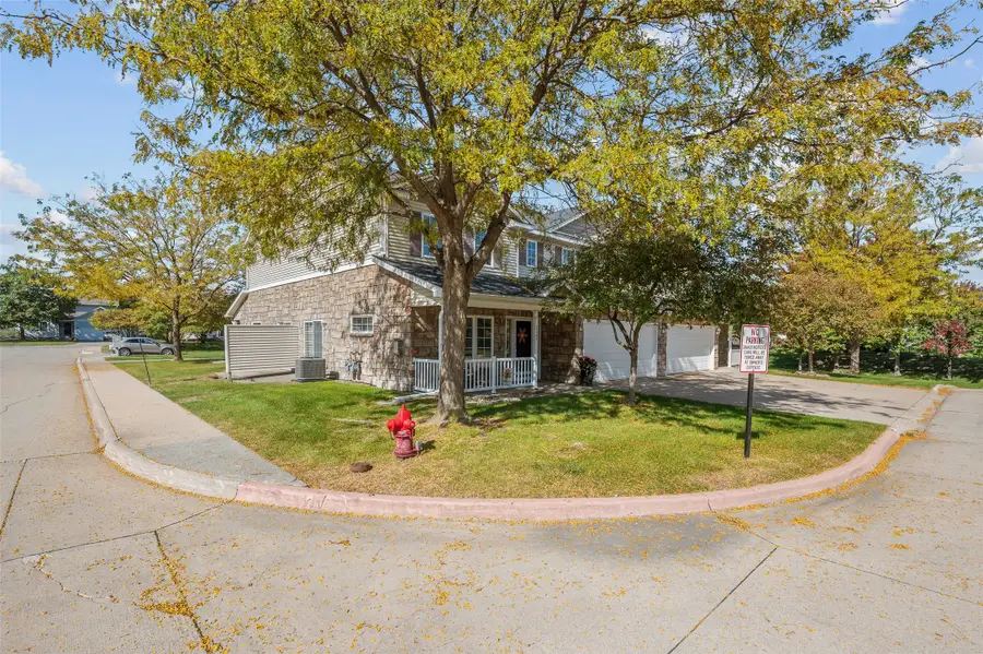 2145 3rd Street Sw, Altoona, IA 50009 - #3