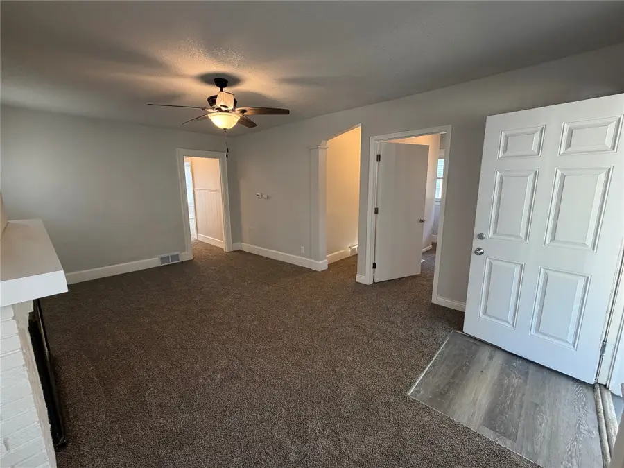 3301 7th Street, Des Moines, IA 50313 - #3