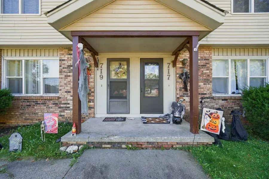 717 and 719 NE 6th Street, Ankeny, IA 50021 - #3