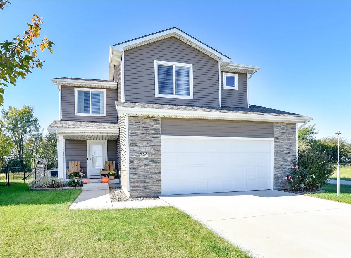 320 NW Georgetown Drive, Waukee, IA 50263 - #1