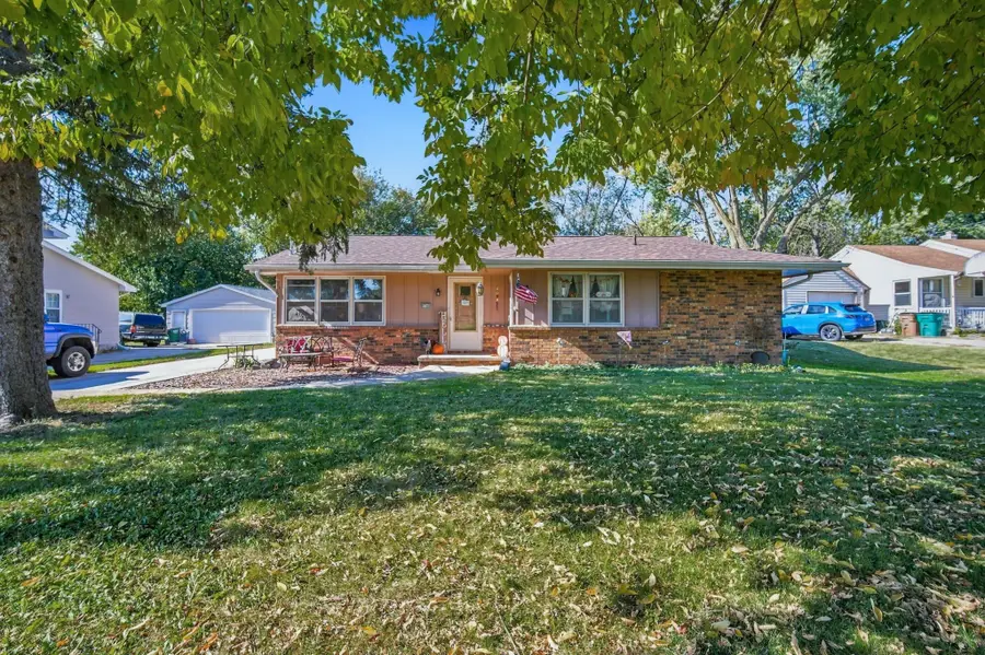 1590 and 1592 NW 80th Street, Clive, IA 50325 - #2