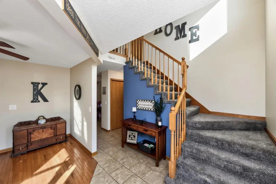 1114 9th Avenue Se, Altoona, IA 50009 - #3