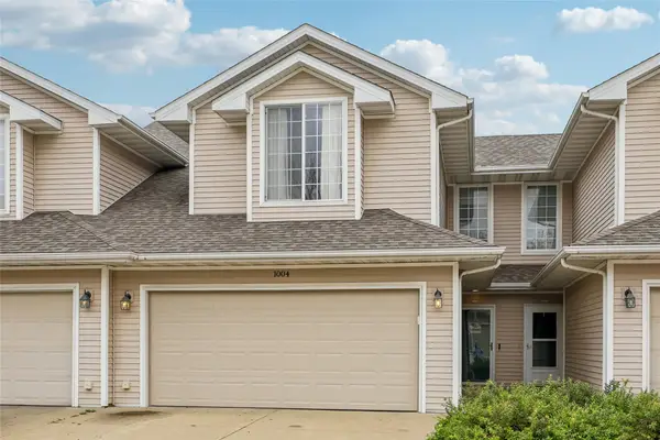900 67th Street #1004, West Des Moines, IA 50266