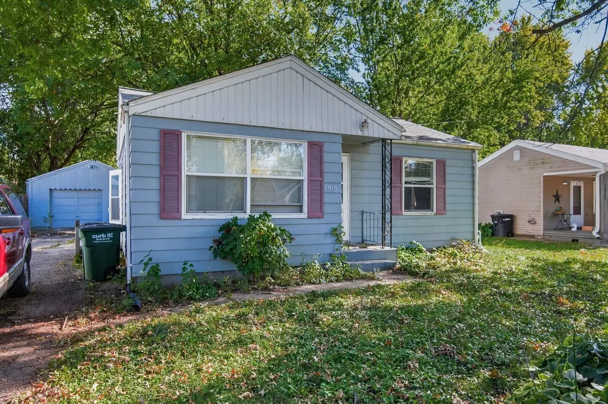 1015 67th Street, Windsor Heights, IA 50324 - #1