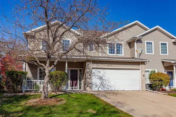1215 S 52nd Street #1004, West Des Moines, IA 50265