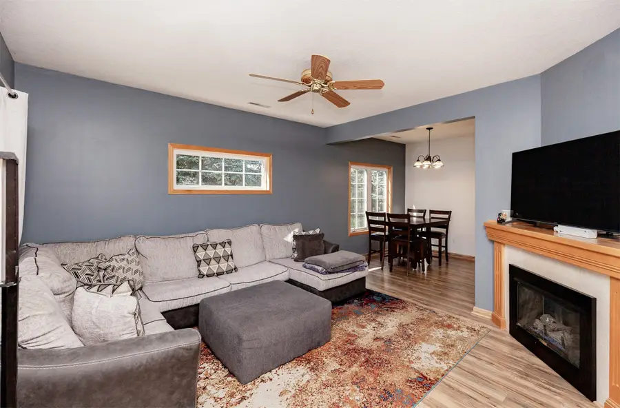 1215 S 52nd Street #1004, West Des Moines, IA 50265 - #2
