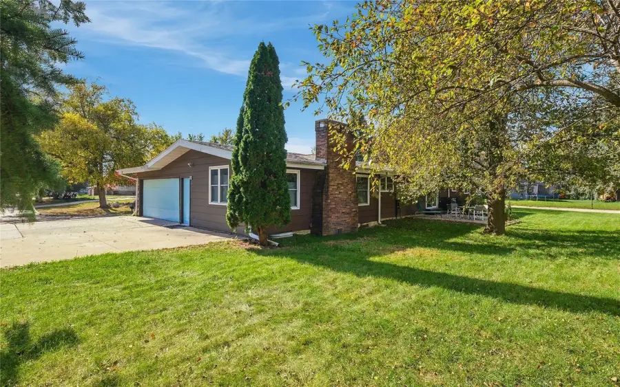 525 13th Avenue, Grinnell, IA 50112 - #3