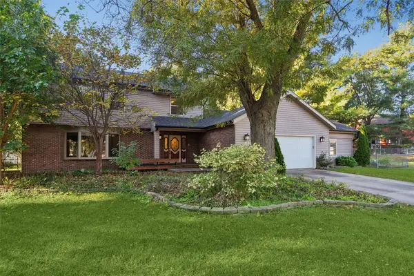 3824 Bayberry Court, Urbandale, IA 50322