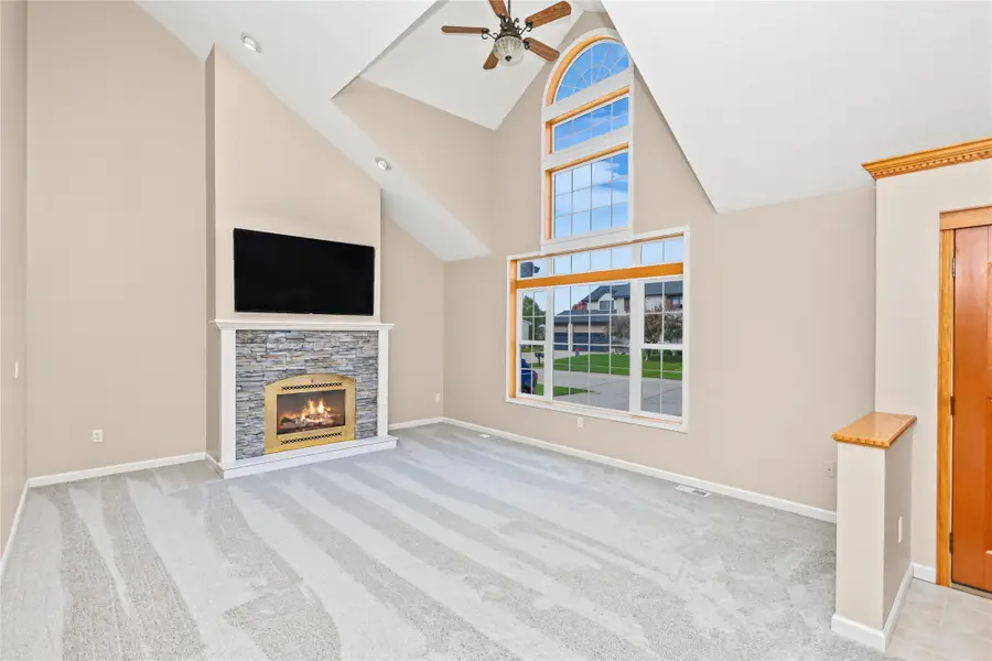 100 NW 11th Street, Grimes, IA 50111 - #3