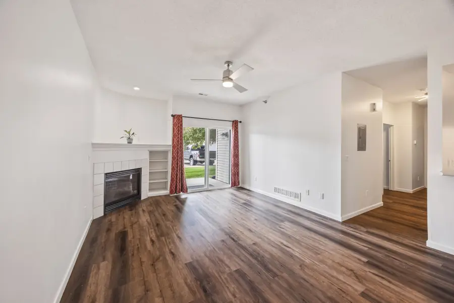 1320 SE Florence Drive #5L, Waukee, IA 50263 - #2