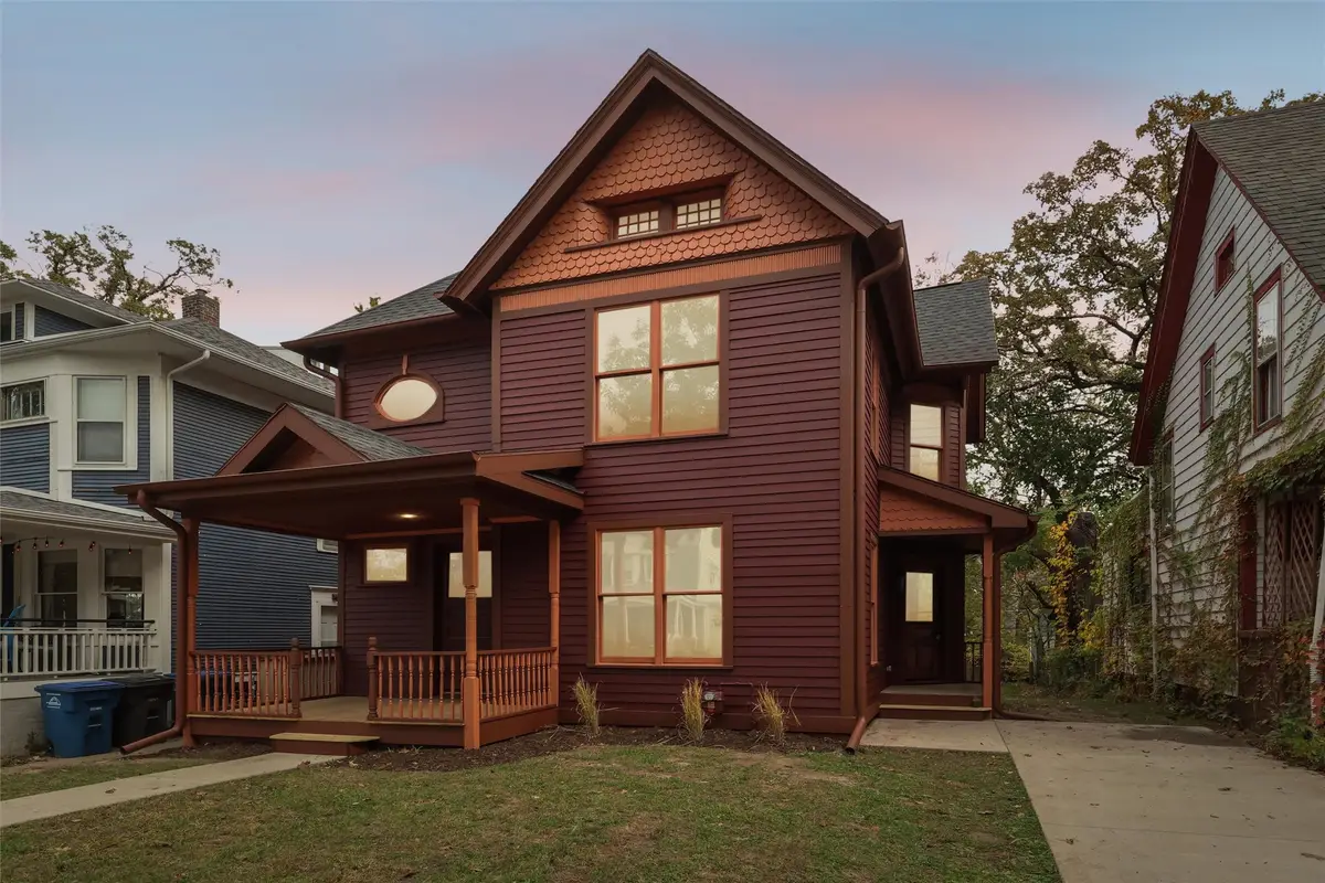 829 17th Street, Des Moines, IA 50314 - #1