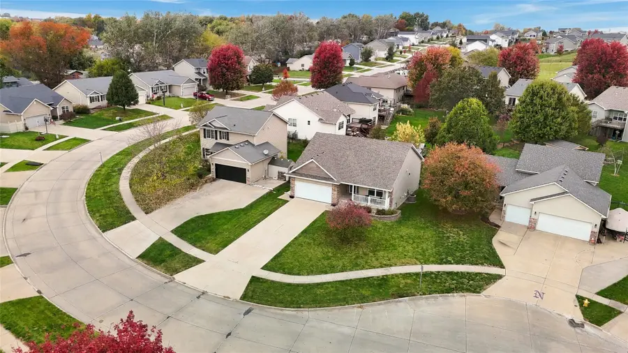 1020 Rolling Hills Court, Norwalk, IA 50211 - #2