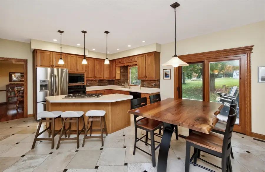 2524 Country Side Place, West Des Moines, IA 50265 - #3