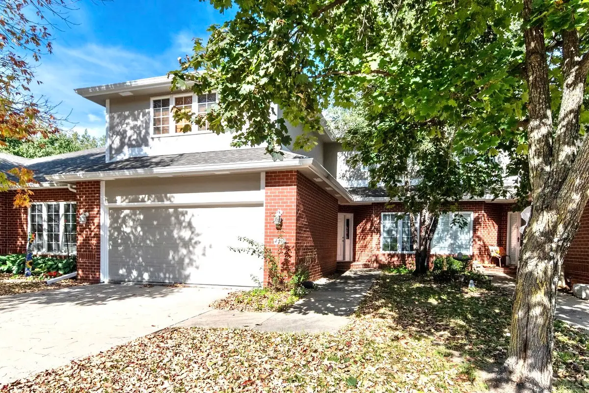 1500 Crown Colony Court #420, Des Moines, IA 50315 - #1