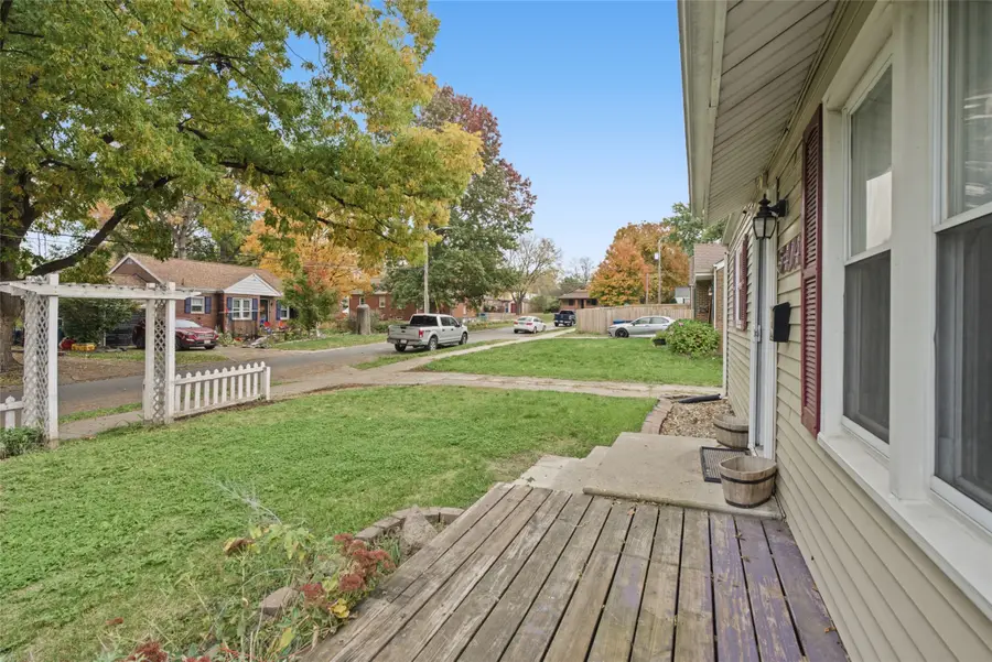 5414 Ovid Avenue, Des Moines, IA 50310 - #3