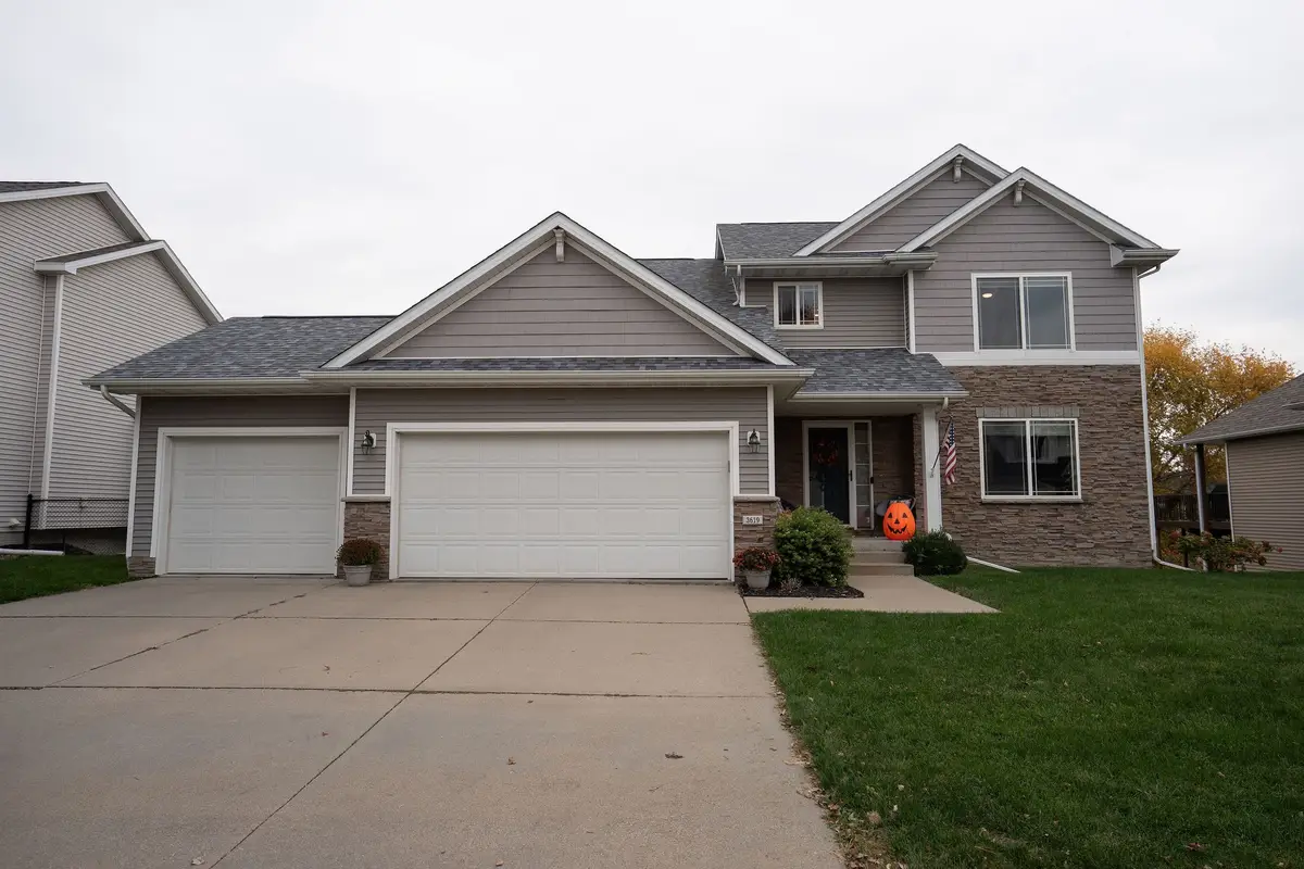 3619 Brook Run Drive, Des Moines, IA 50317 - #1