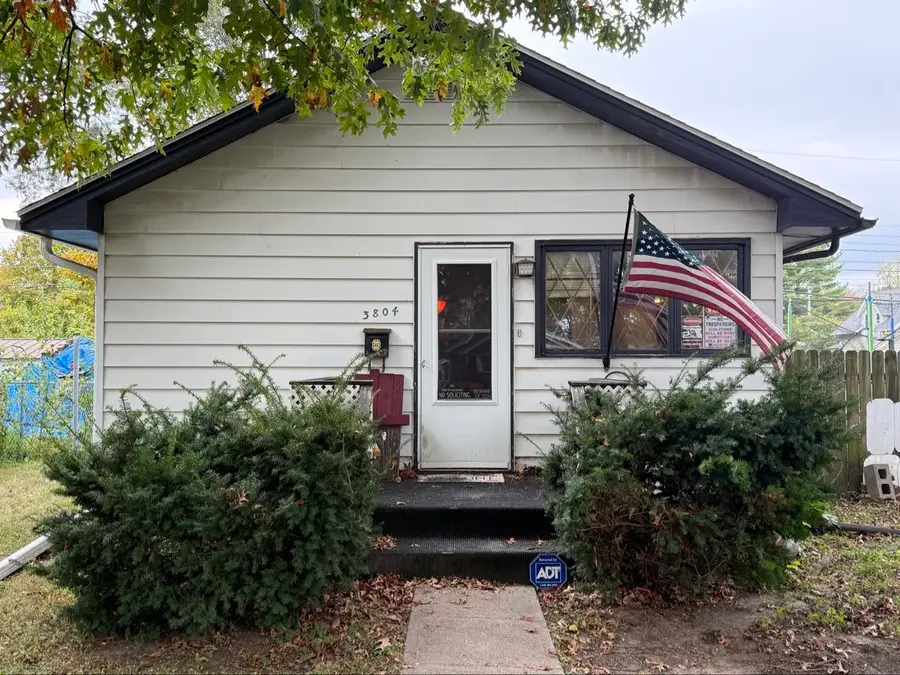 3804 4th Street, Des Moines, IA 50313 - #2