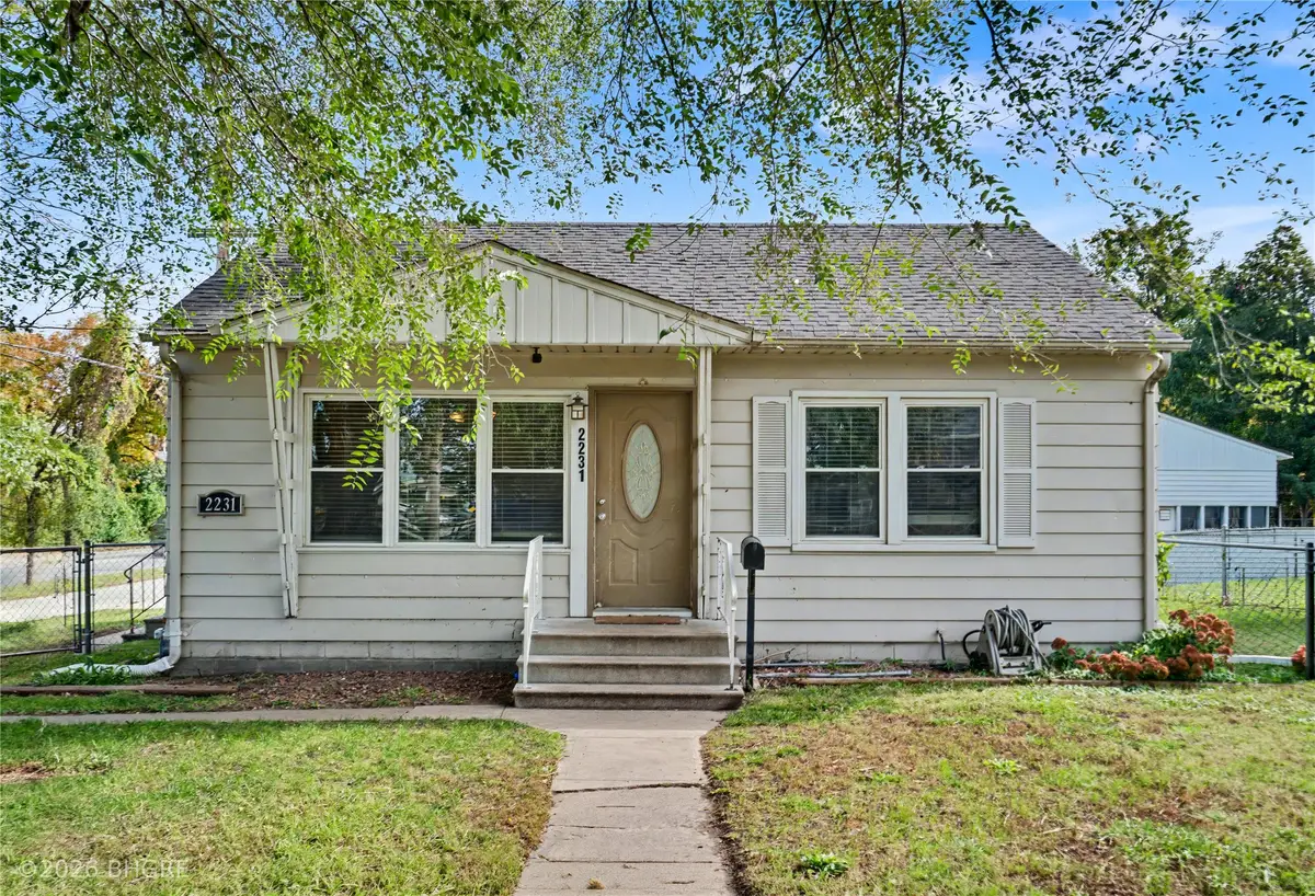 2231 E 23rd Street, Des Moines, IA 50317 - #1