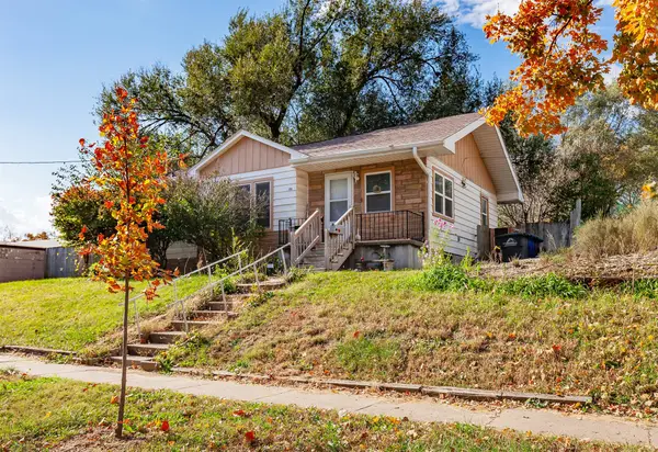 306 E 17th Street, Des Moines, IA 50316