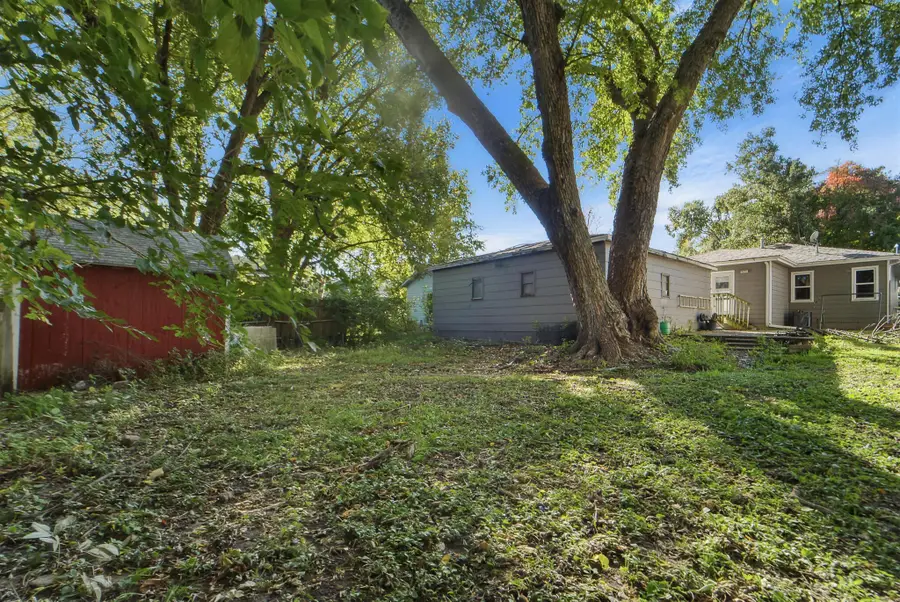 3819 N Union Street, Des Moines, IA 50316 - #3
