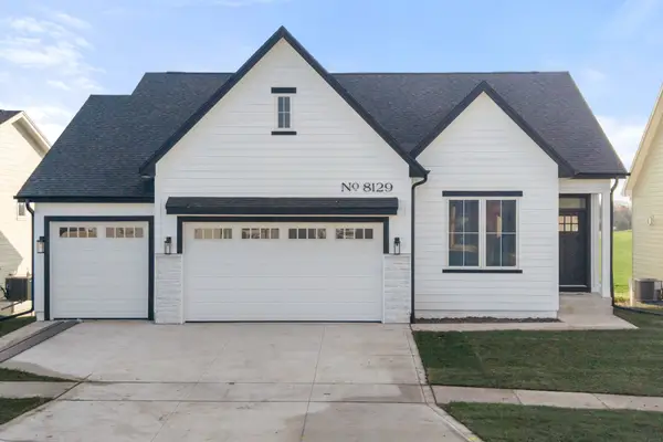8129 Buckley Street, Johnston, IA 50131