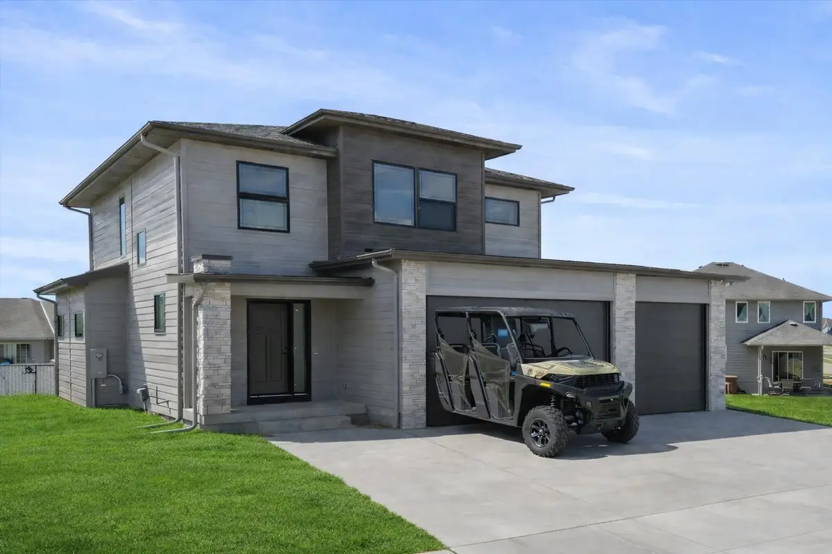 202 Augusta Drive, Treynor, IA 51575 - #1