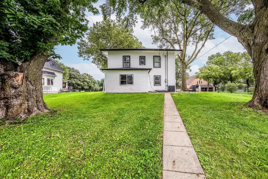 310 N Chestnut Street, Avoca, IA 51521 - Image #2