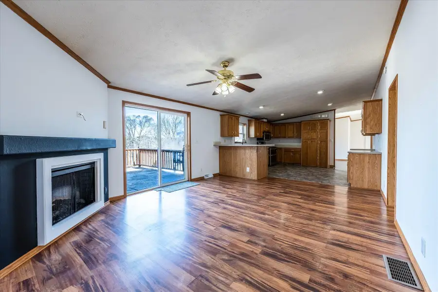 1737 Ithaca Avenue, Mondamin, IA 51557 - Image #3