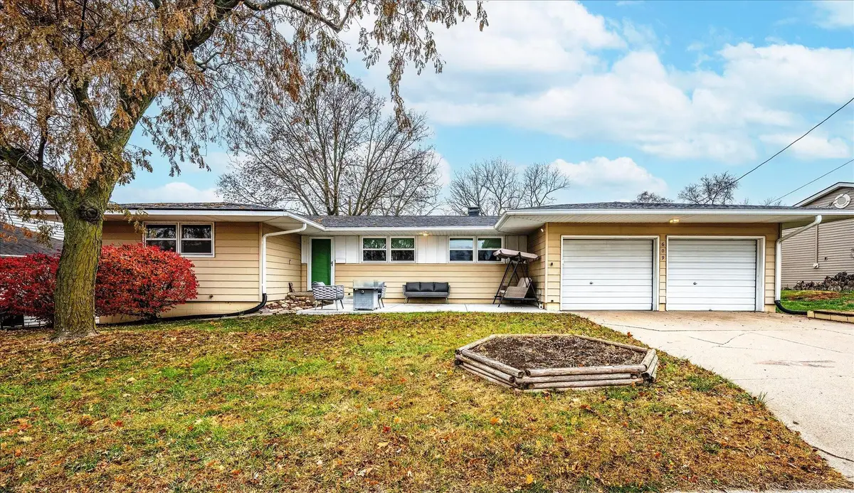 609 N 4th Street, Missouri Valley, IA 51555 - Image #1