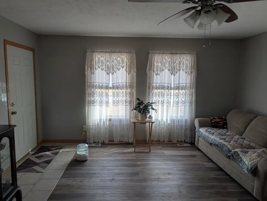 2518 S 16th Street, Council Bluffs, IA 51501 - #2