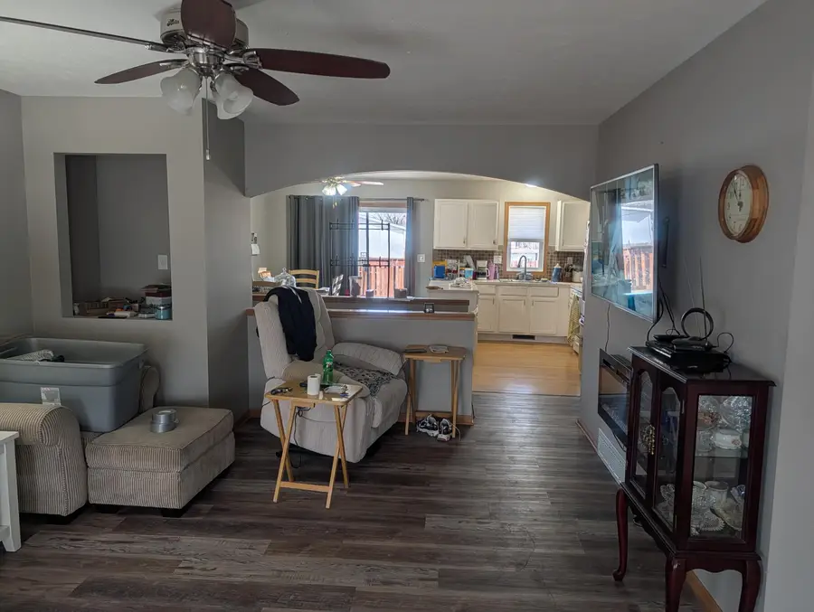 2518 S 16th Street, Council Bluffs, IA 51501 - #3