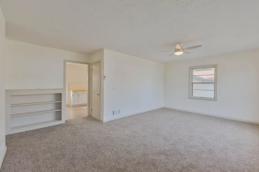 104 N 31st Street, Council Bluffs, IA 51501 - Image #3