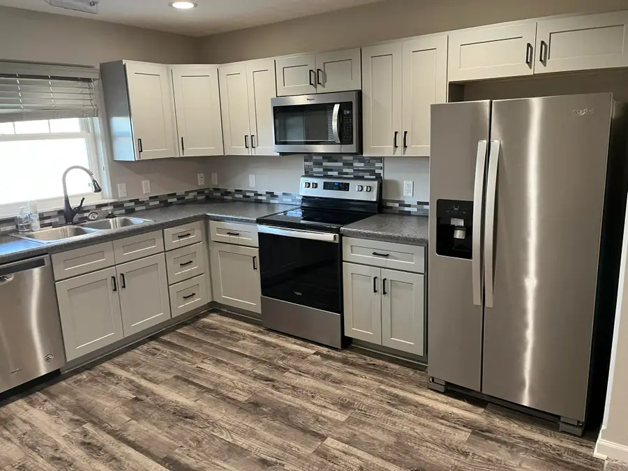 1806 2nd Ave Avenue, Council Bluffs, IA 51501 - Image #2