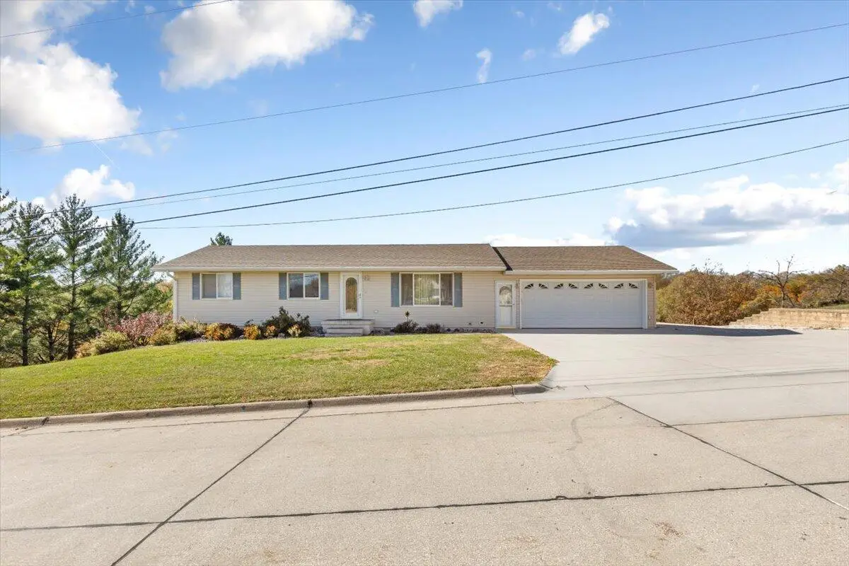 1010 Skyline Drive, Logan, IA 51546 - Image #1
