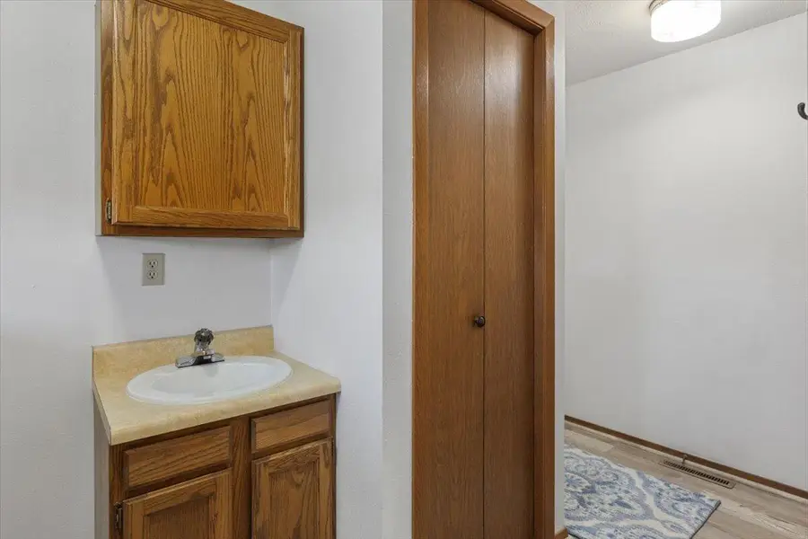 1010 Skyline Drive, Logan, IA 51546 - Image #3