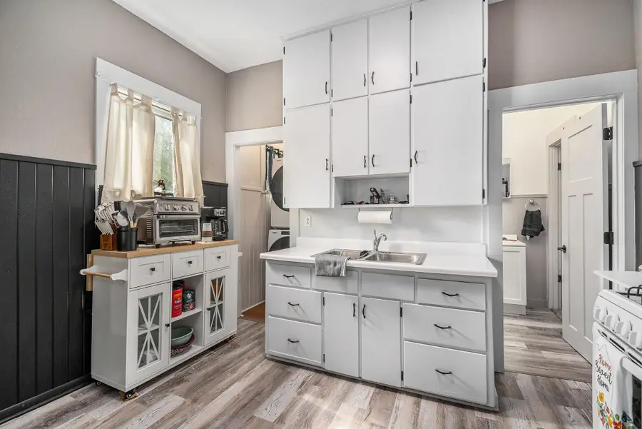 209 1st Street, Neola, IA 51559 - Image #3