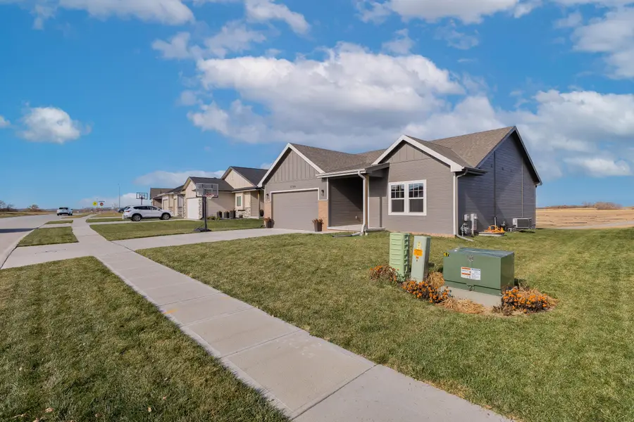 1046 Deveron Drive, Council Bluffs, IA 51503 - Image #3