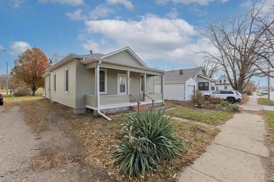 719 S 8th Street Street, Council Bluffs, IA 51501 - Image #3