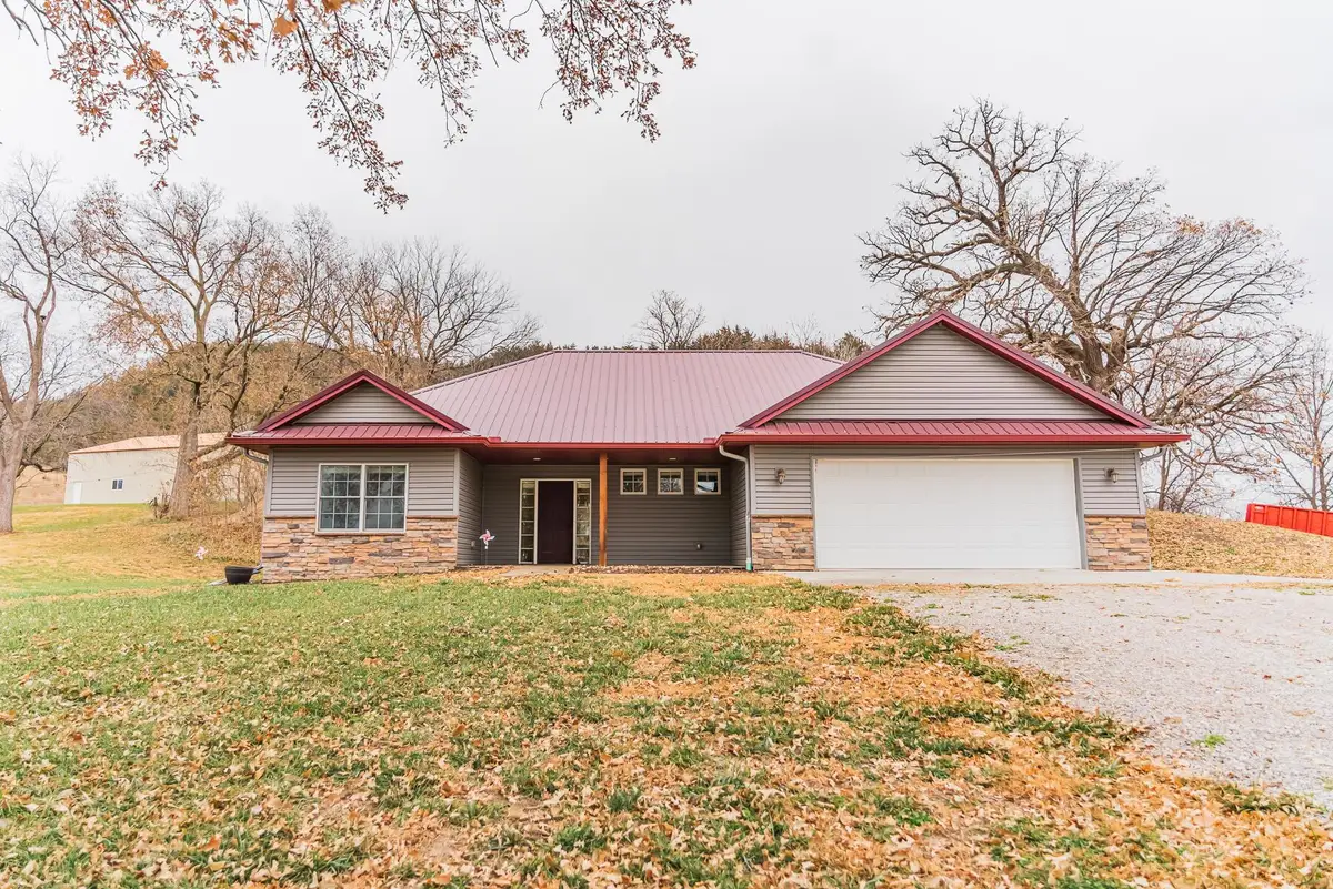 21832 Kane Avenue, Pacific Junction, IA 51561 - Image #1