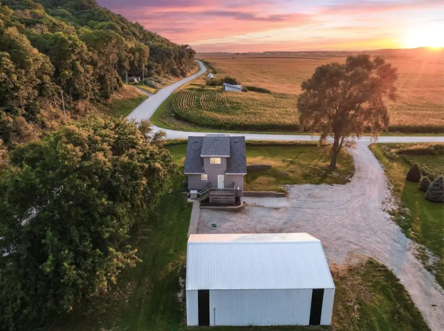 20800 Paddock Avenue, Pacific Junction, IA 51561 - Image #2