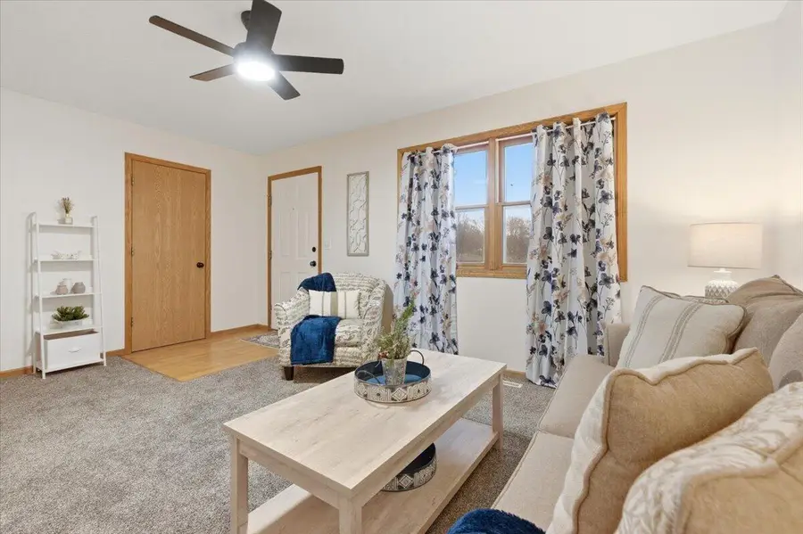 102 Shamrock Circle, Glenwood, IA 51534 - Image #3