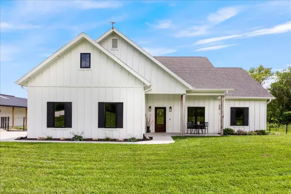 2484 280th Street, LOGAN, IA 51546