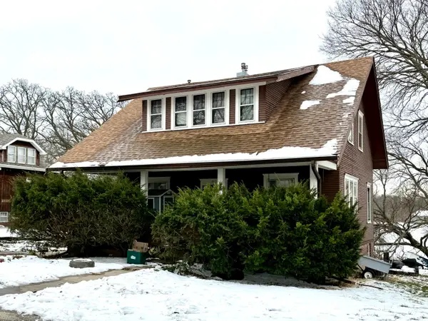 801 Oakland Avenue, OAKLAND, IA 51560