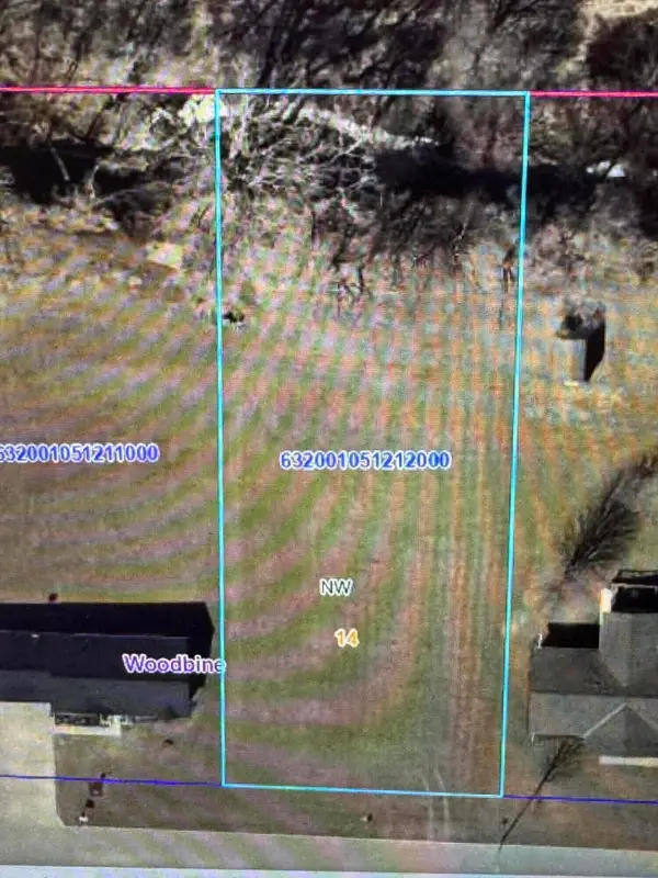 211 Brookview Drive, WOODBINE, IA 51579